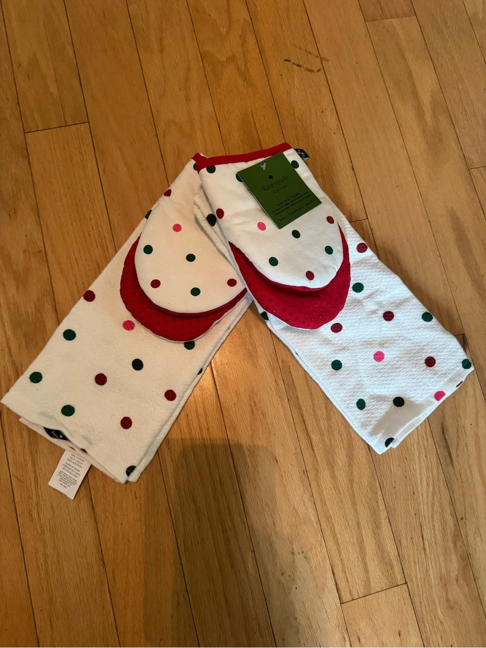 kate spade White Kitchen Towel & Mini Mitt Set with Red, Green, Pink Polka Dots